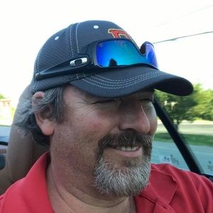 Meet your Posher, Chris